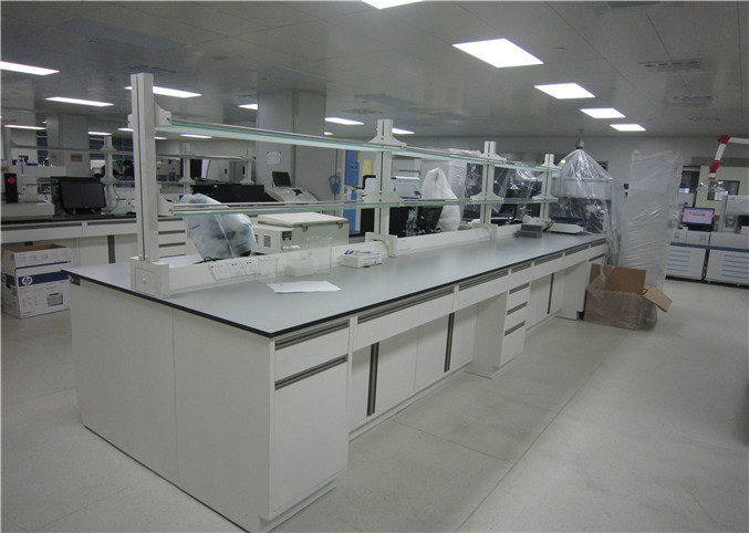 Hospital test bench