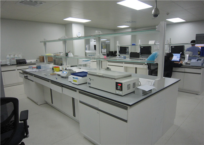 Hospital test bench